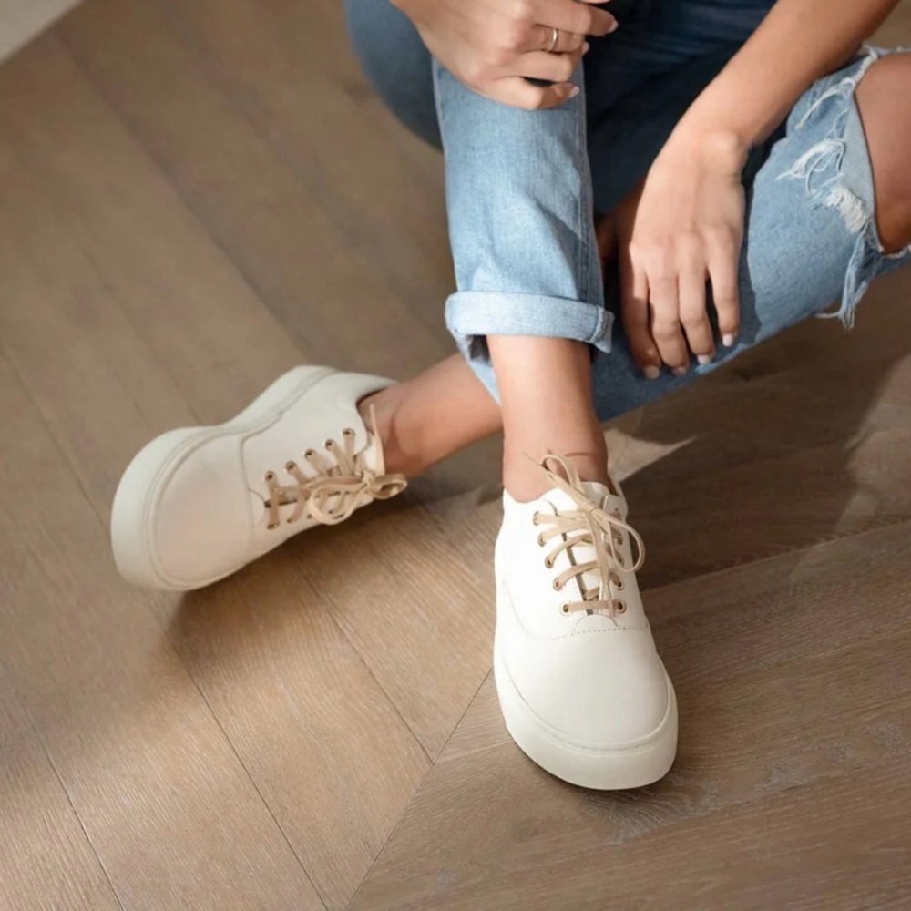 Nisolo x Anthropologie minimalist Everyday‎ Sneaker 100% leather New in box